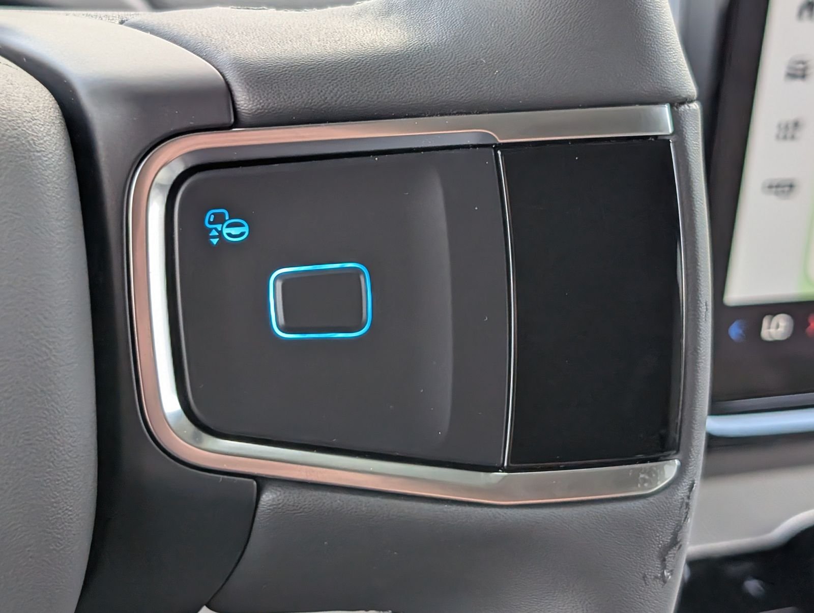 New 2026 Space Silver Metallic Ford Active image 23