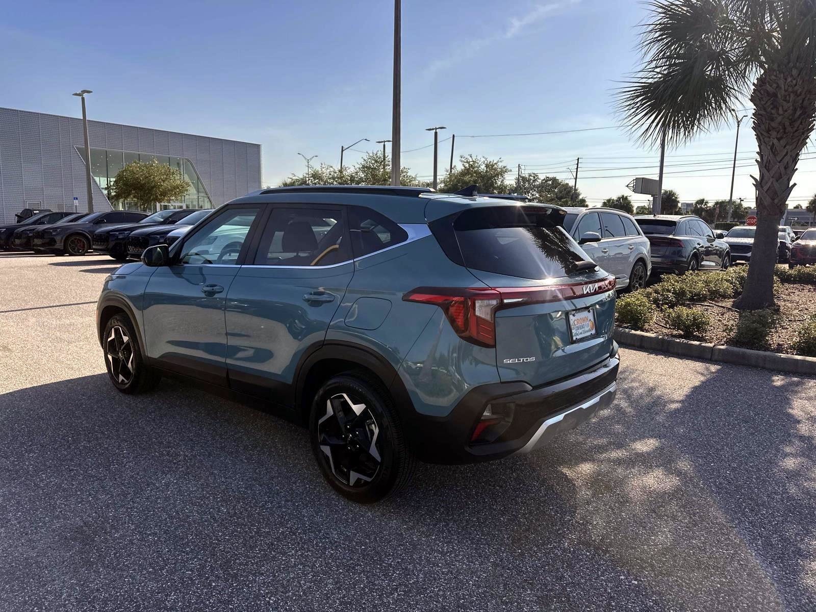 Used 2025 Pluton Blue Kia EX image 2