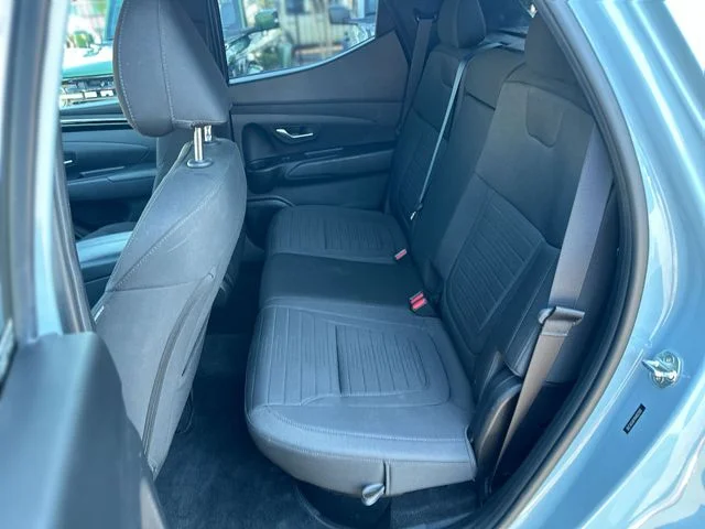 Used 2022 Blue Hyundai SE image 22
