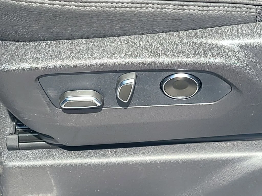 New 2026 Glacier White Tricoat GMC Denali image 16