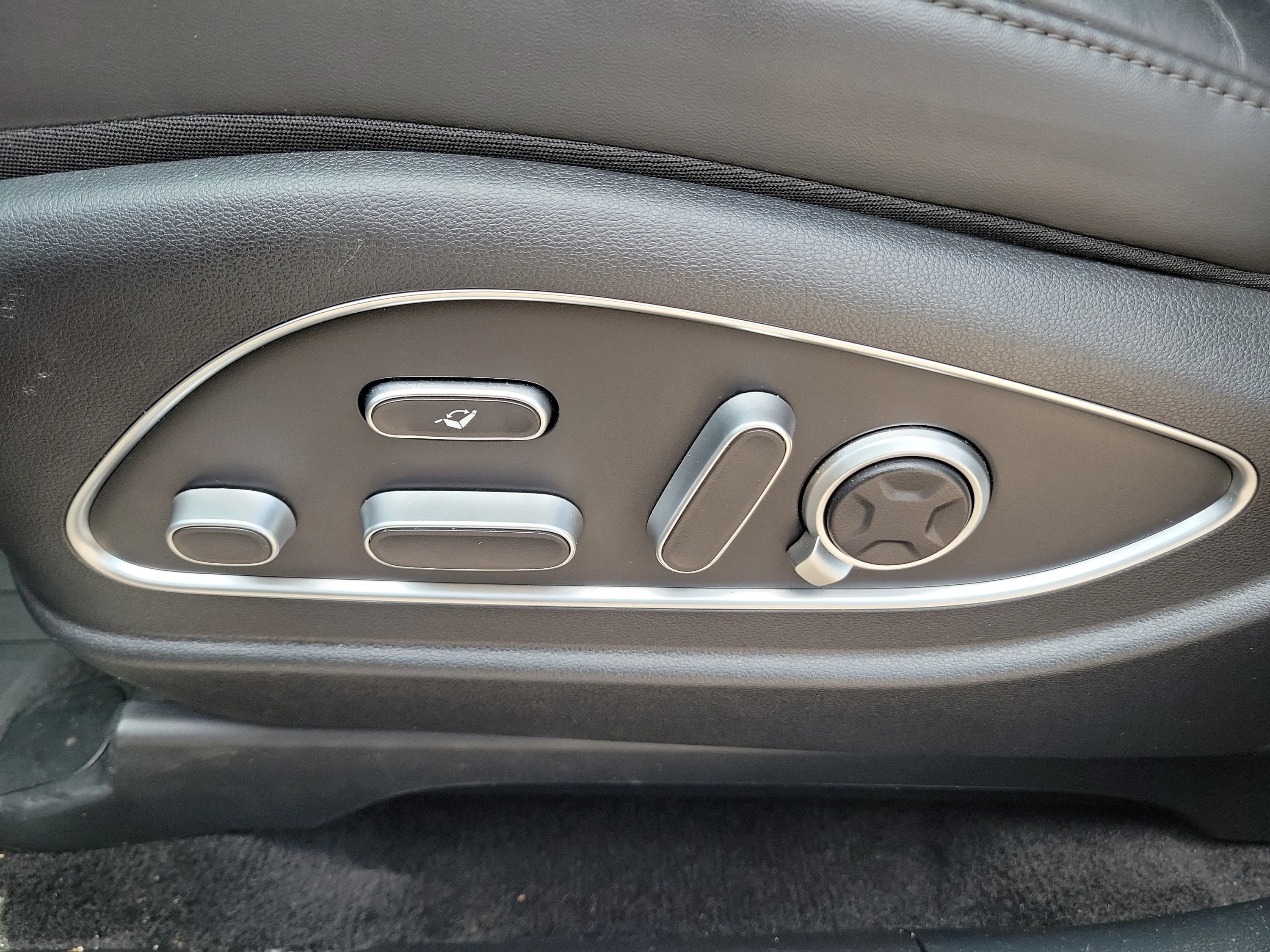 Used 2026 Ecotronic Gray Pearl Hyundai Calligraphy image 21