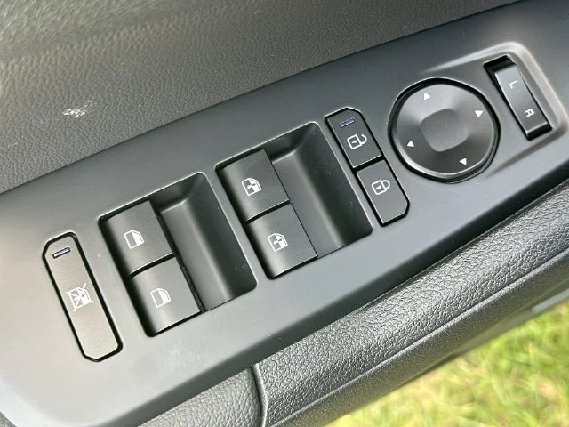 New 2027 Wolf Gray Kia EX image 24