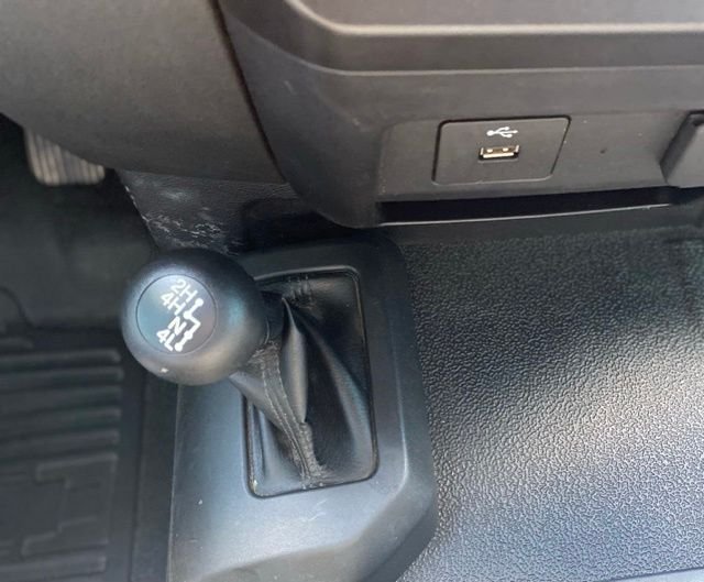 Used 2019 White Ford XL image 21