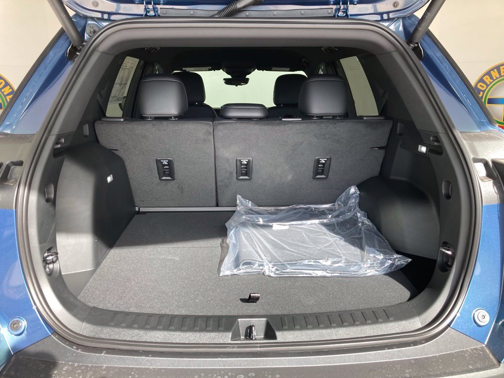 2027 Chevrolet Equinox LT - Photo 20
