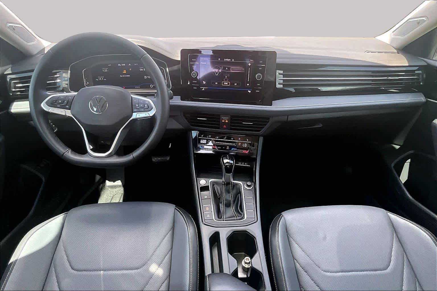 Used 2025 Deep Black Pearl Volkswagen SEL image 14