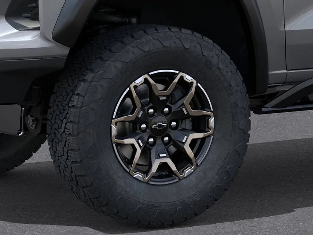 2026 Chevrolet Colorado ZR2 - Photo 9