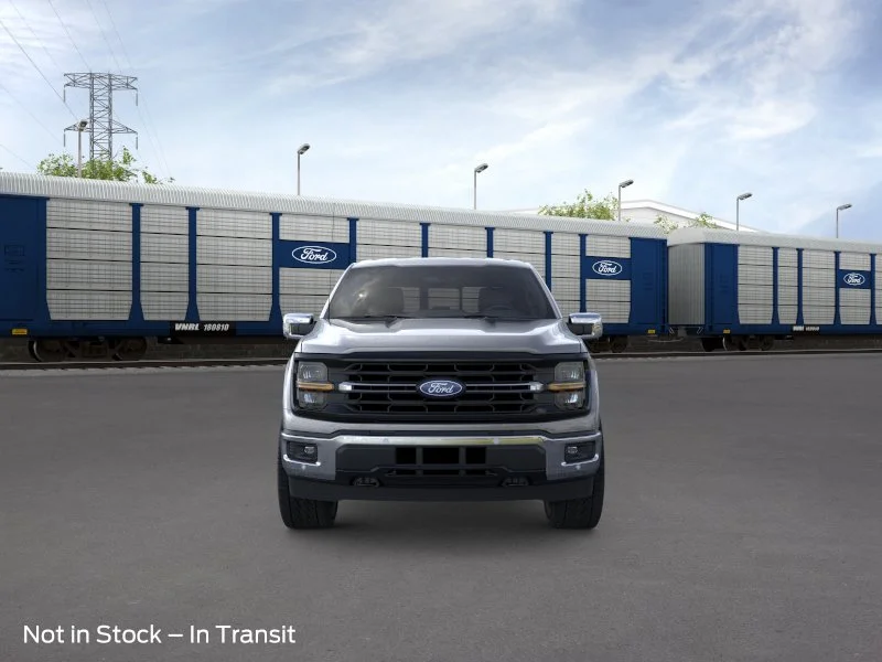 New 2026 Carbonized Gray Metallic Ford XLT image 7