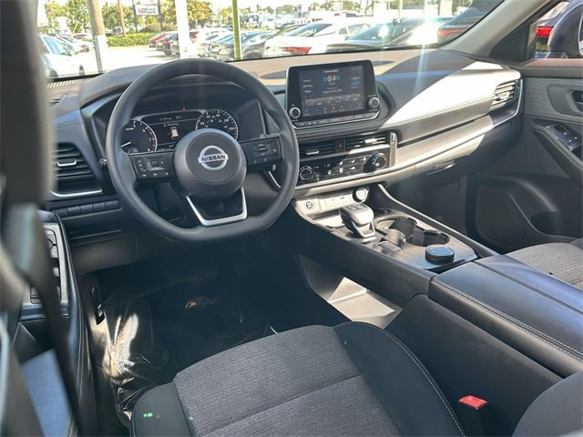 2021 Nissan Rogue S photo 2