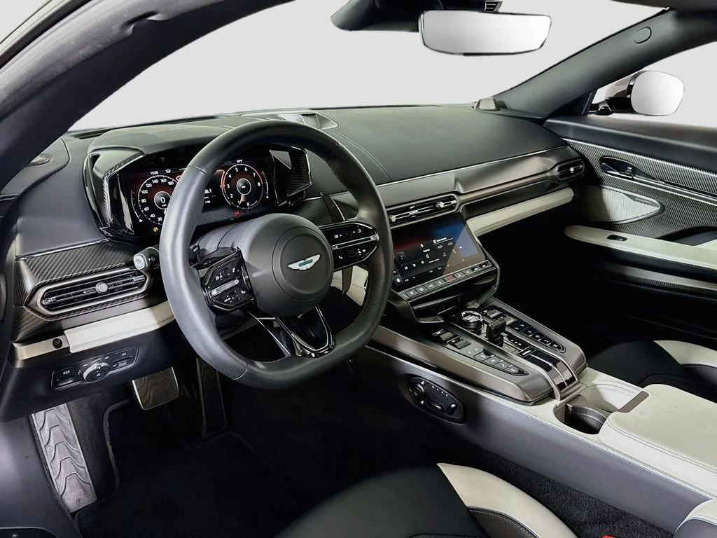 Used 2025 Oberon Black Aston Martin V12 image 9
