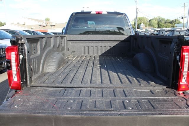 Used 2025 Black Ford XL image 27