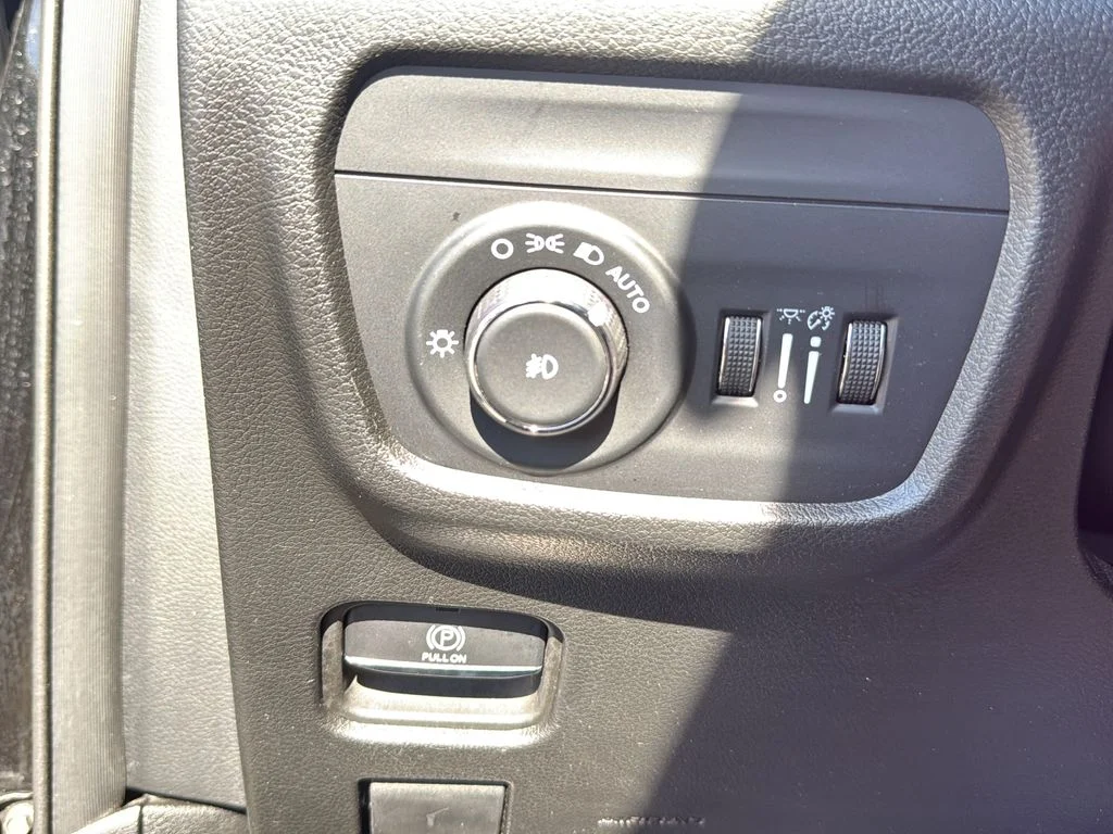 Certified Used 2024 Black Jeep Limited image 19