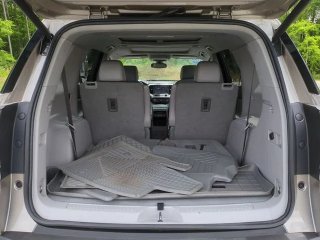 Used 2022 Gray GMC SLT image 23