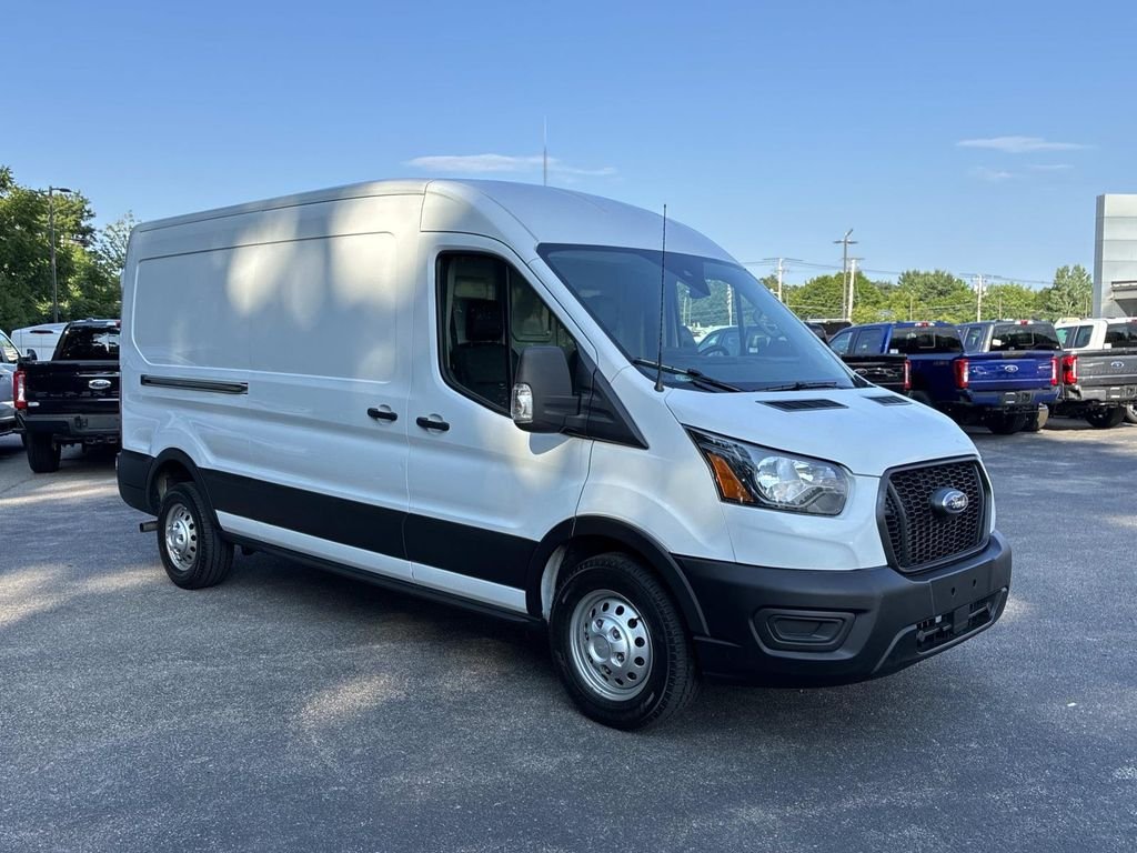 Used 2022 White Ford Base image 3