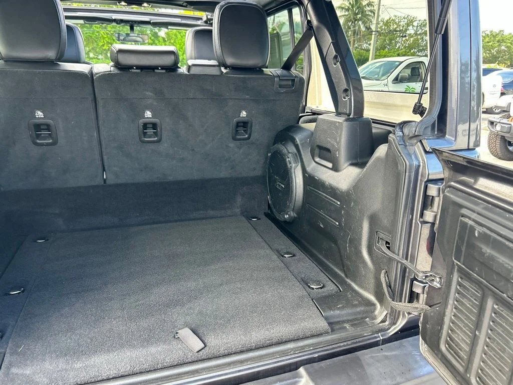 Used 2022 Gray Jeep Unlimited Sahara 4xe image 34