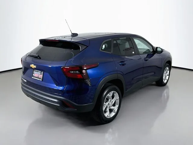 Used 2024 Blue Chevrolet LS image 7