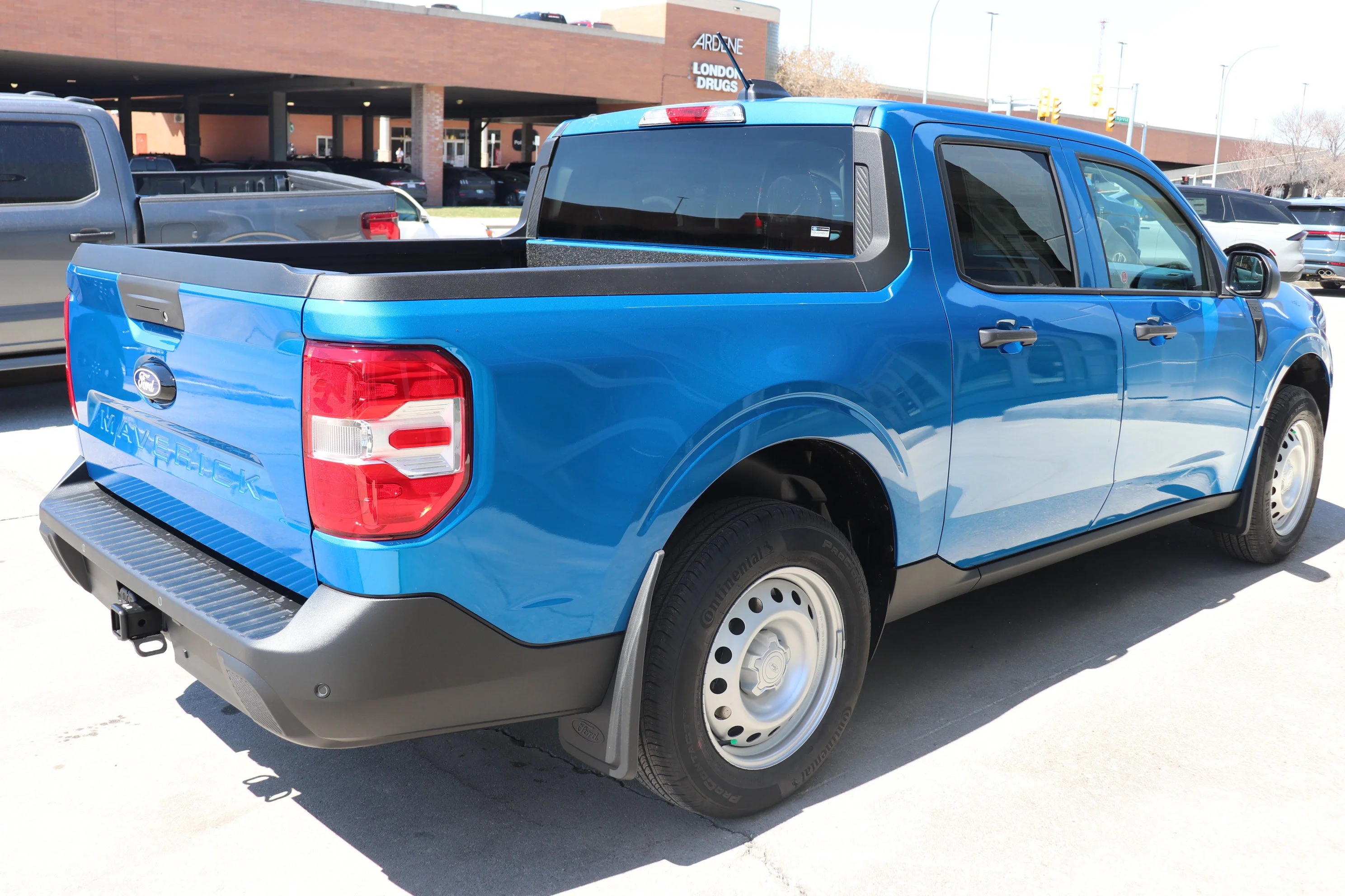 New 2026 VELOCITY BLUE Ford XL image 4