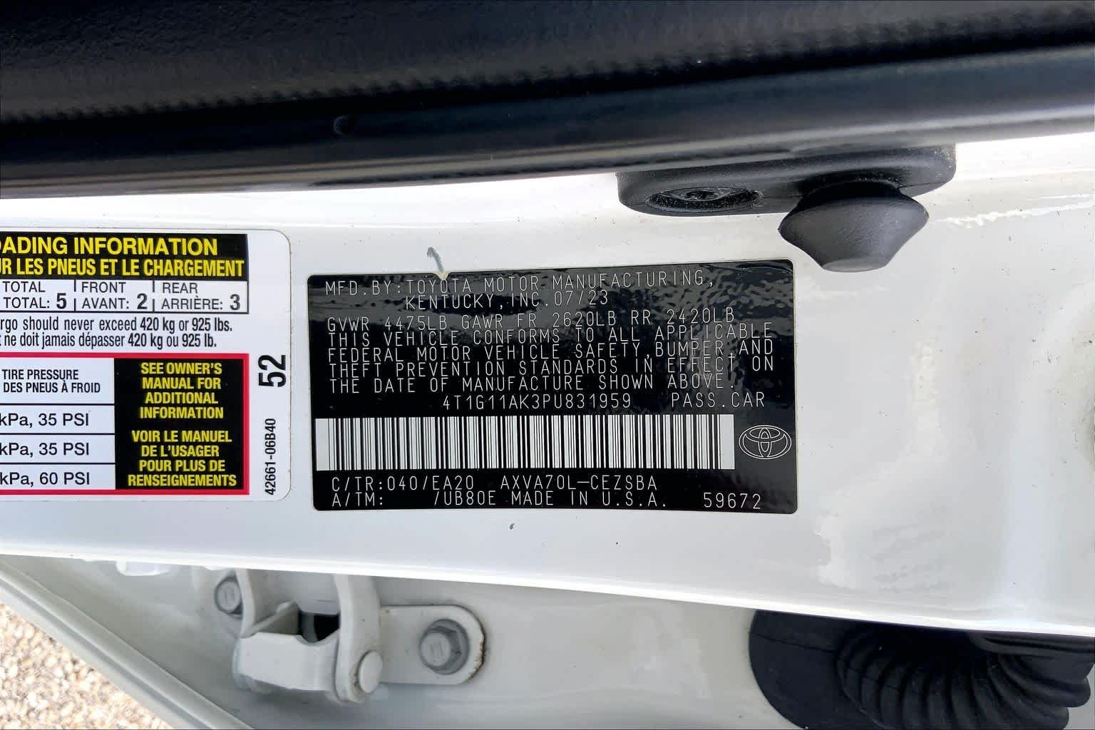 Used 2023 Ice Cap Toyota SE image 36