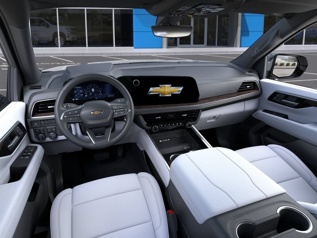 New 2026 Polar White Tricoat Chevrolet Premier image 16