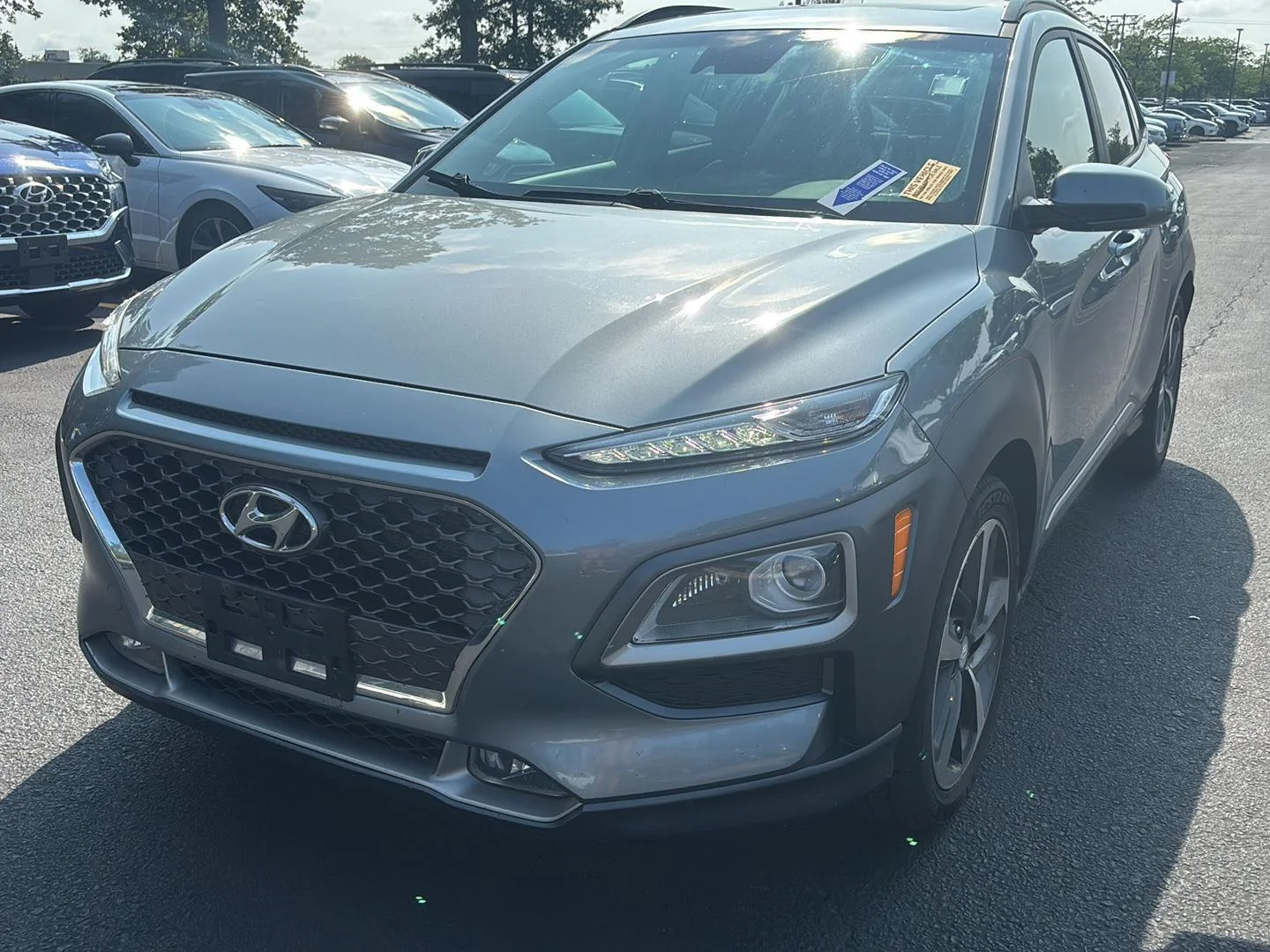 Used 2020 Sonic Silver Hyundai Limited image 3