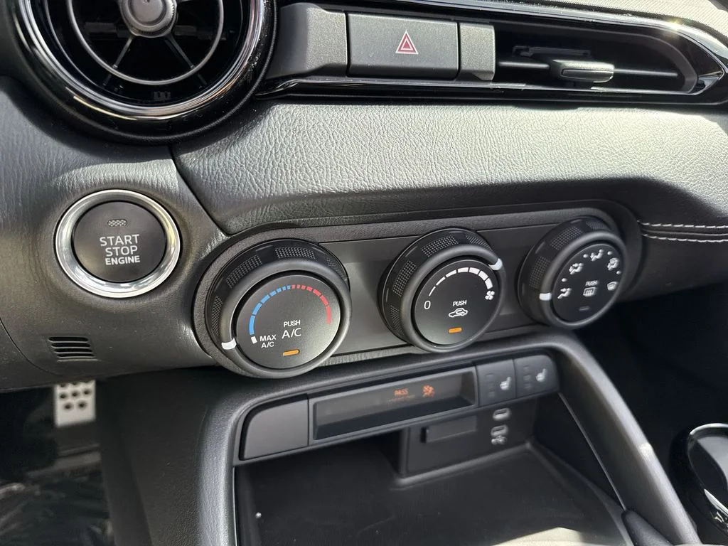 2026 Mazda MX-5 Miata Club - Photo 50