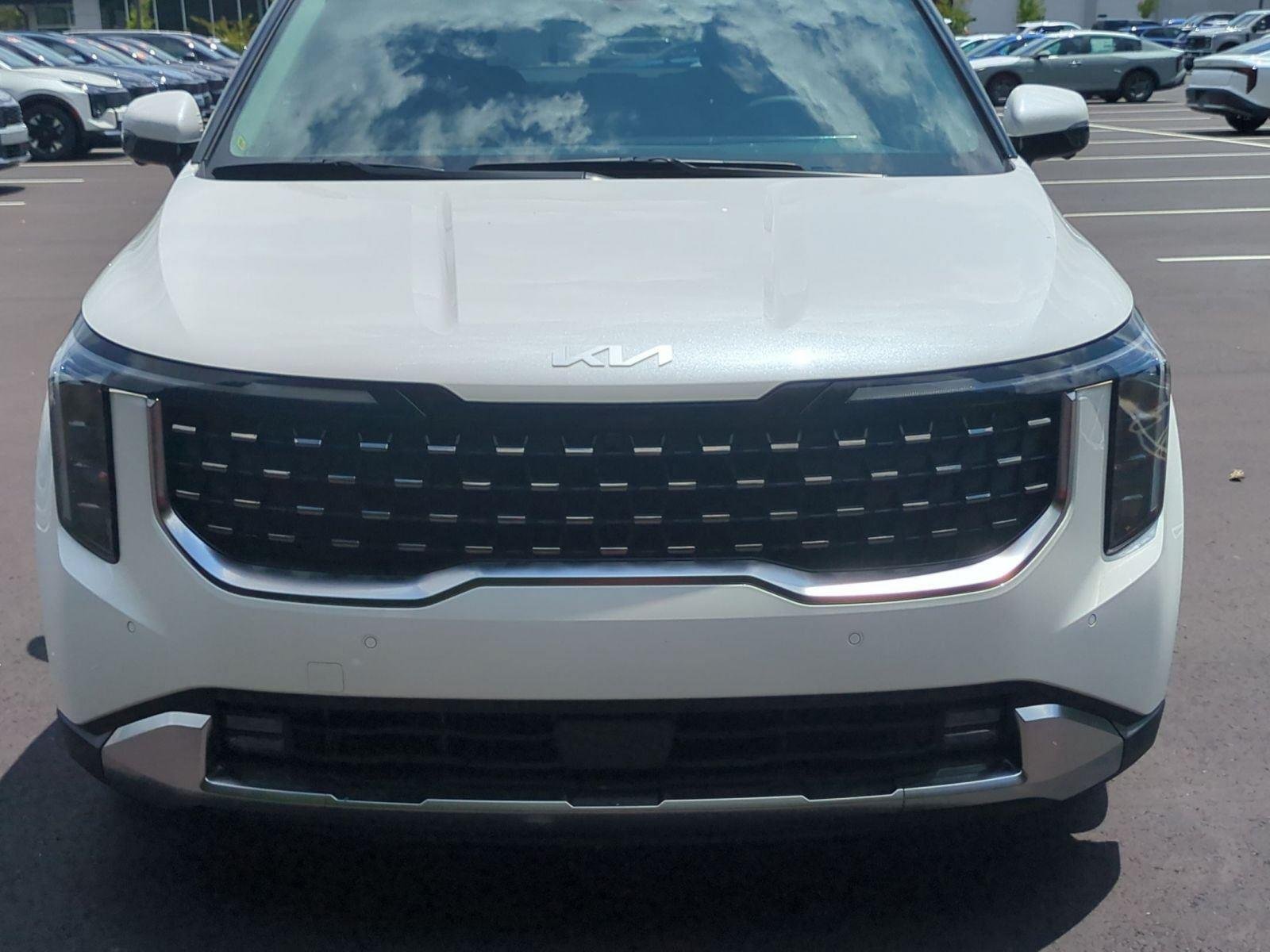 New 2026 Snow White Pearl Kia SX image 14