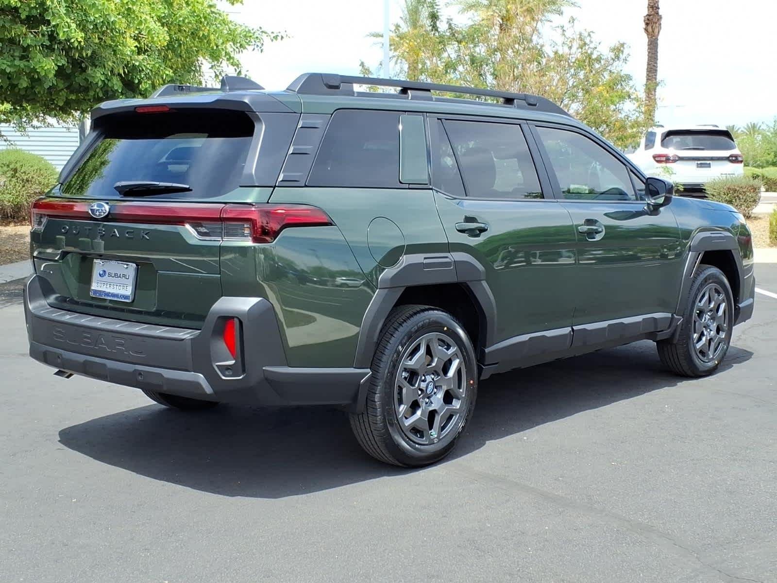 New 2026 DEEP EMERALD GREEN PEARL Subaru Premium image 7