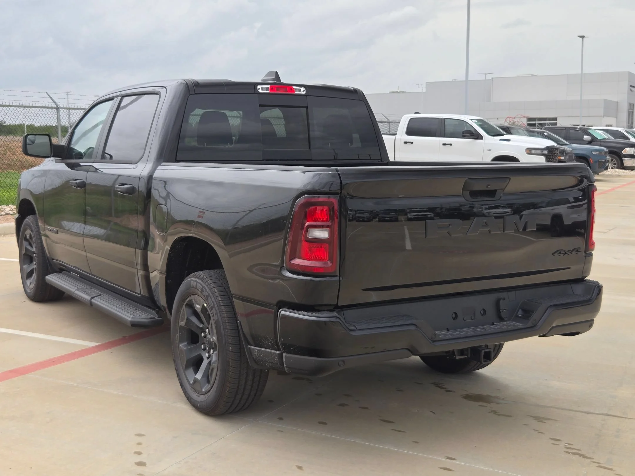 New 2026 Diamond Black Crystal Pearlcoat RAM Express image 5