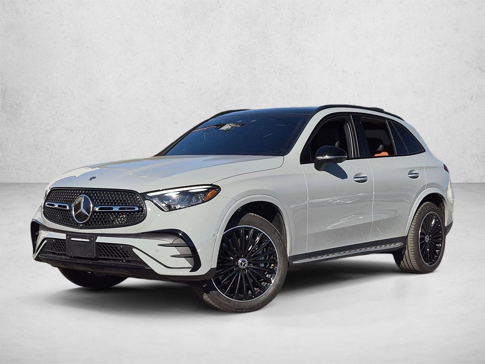 2025 Mercedes-Benz GLC