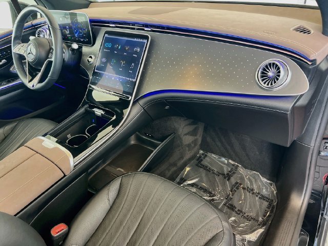 Certified Used 2023 Black Mercedes-Benz 450 image 33