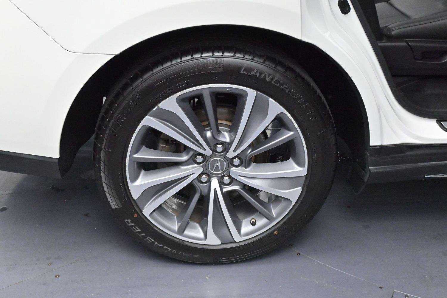 Used 2018 White Diamond Pearl Acura w/Technology Pkg image 45