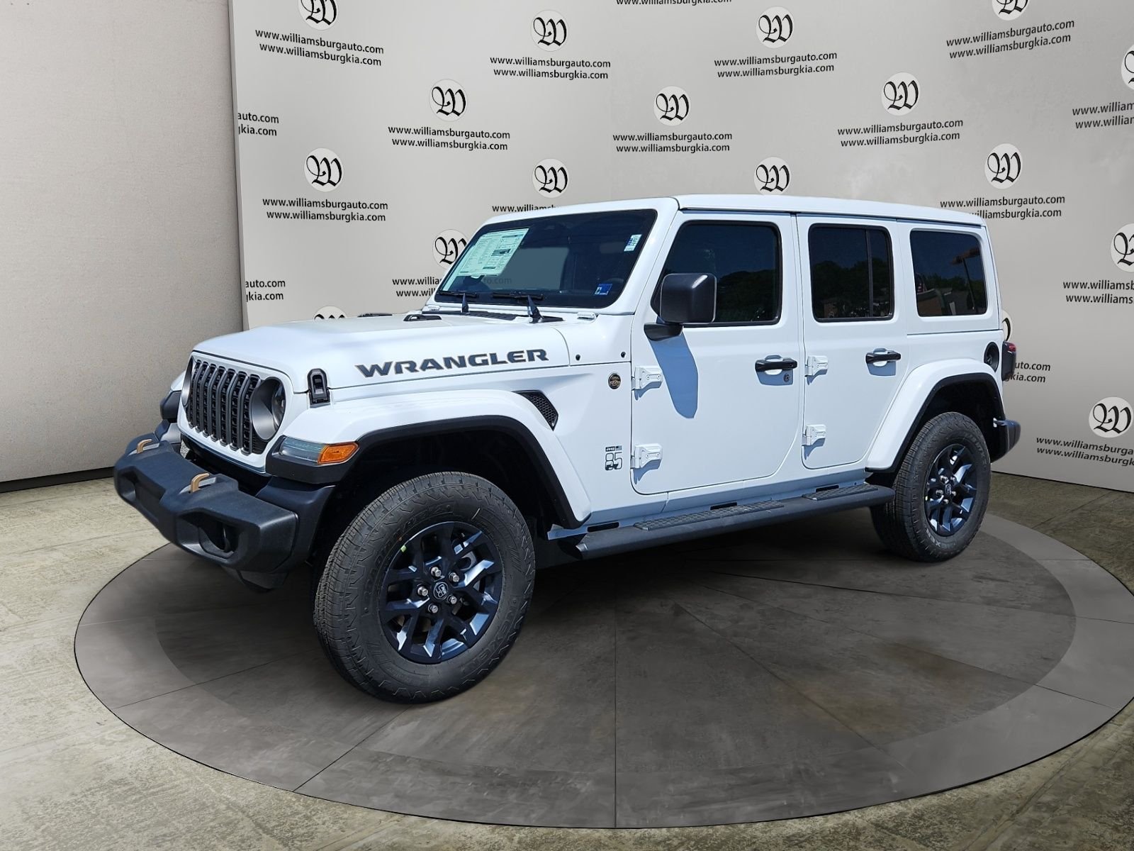 2026 Jeep Wrangler 85th Anniversary Edition's photo