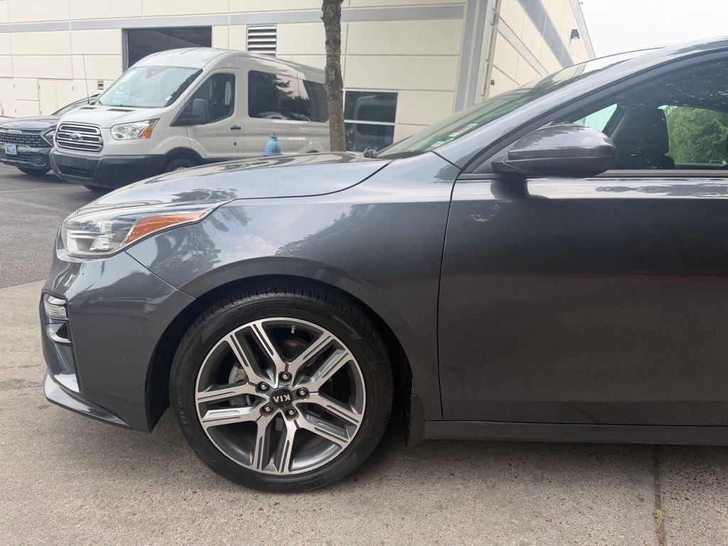 Used 2019 Gravity Gray Kia S image 8