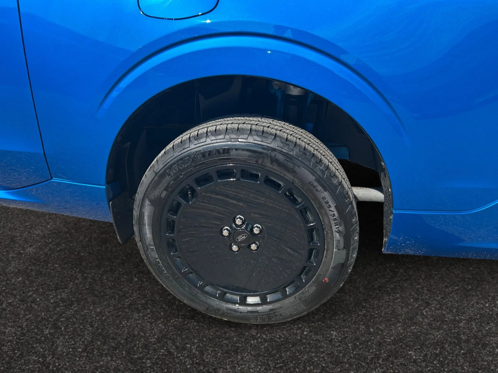 New 2026 Velocity Blue Ford Lobo Standard image 9