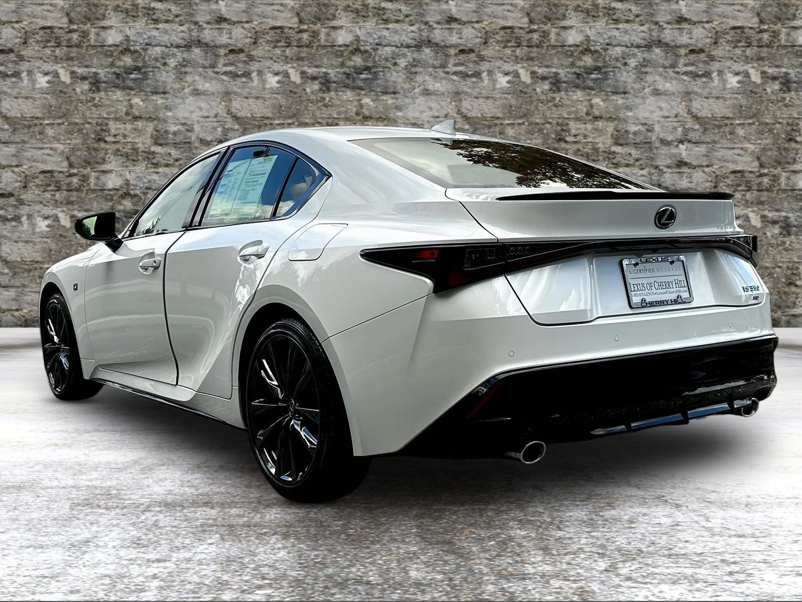 Certified Used 2025 Ultra White Lexus  image 5