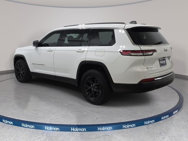 Used 2021 White Jeep Limited image 8
