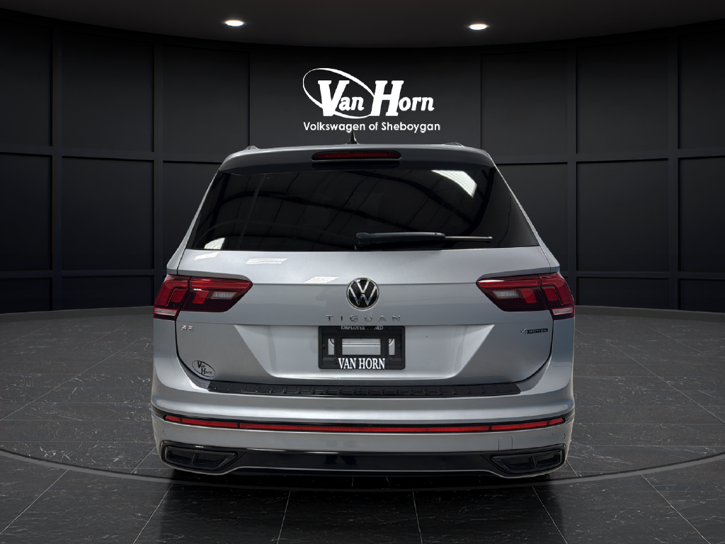 Used 2024 Silver Metallic Volkswagen 2.0T SE R-Line Black image 6