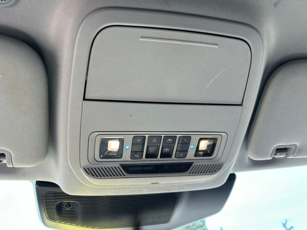 Used 2020 Black Ford XLT image 29