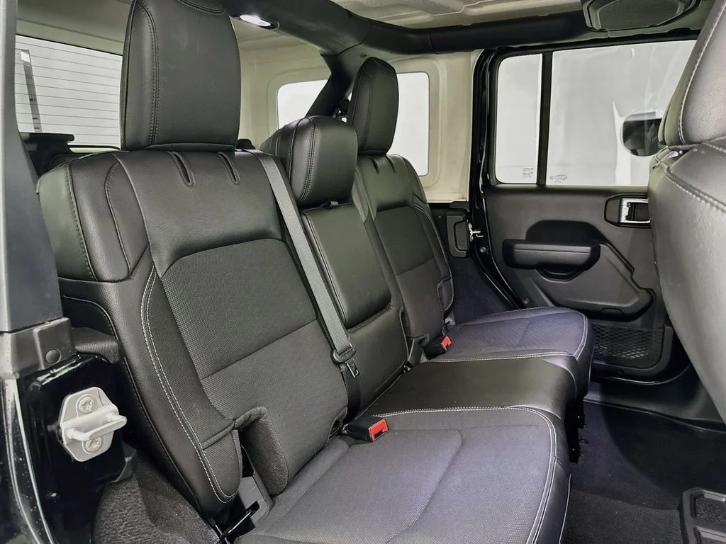 Used 2023 Black Jeep Sport image 26