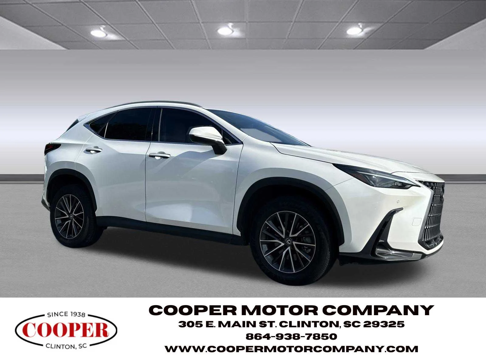 Used 2023 Eminent White Pearl Lexus Premium image 7