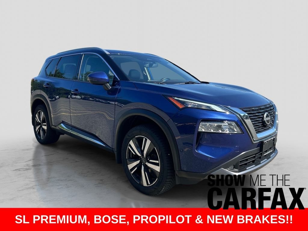 Used 2023 Blue Nissan SL image 7
