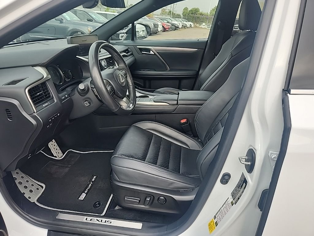 Used 2022 White Lexus 450h F Sport image 19