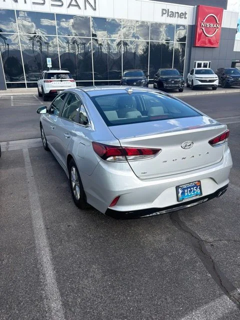 Used 2018 Symphony Silver Hyundai SE image 7