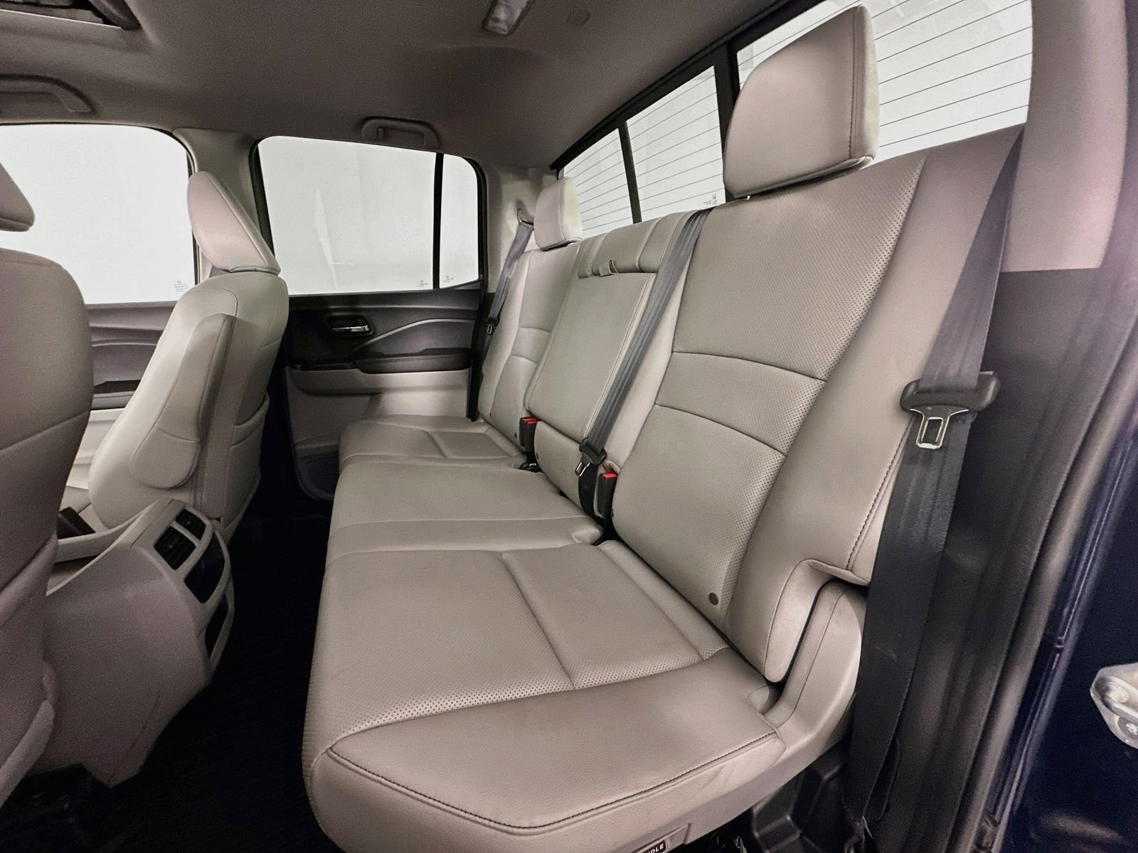 Used 2023 Obsidian Blue Pearl Honda RTL-E image 25