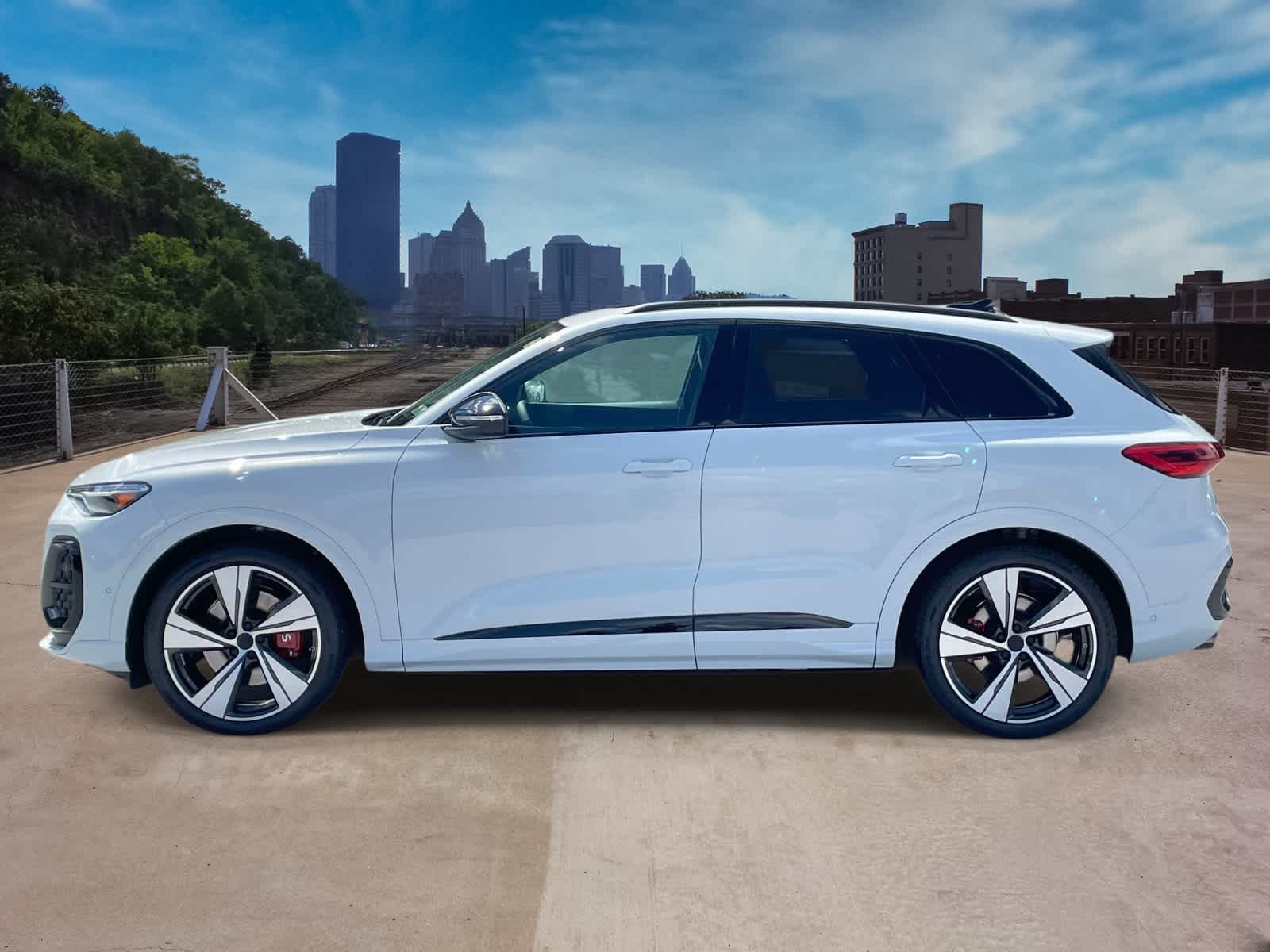 New 2026 2Y2Y/White Audi Premium Plus image 10