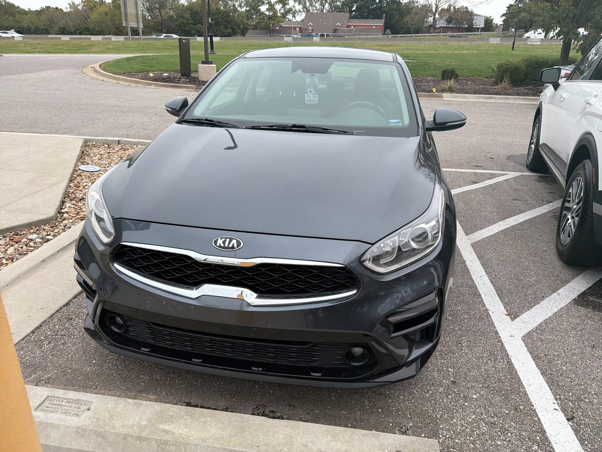 Used 2019 Gray Kia EX image 7