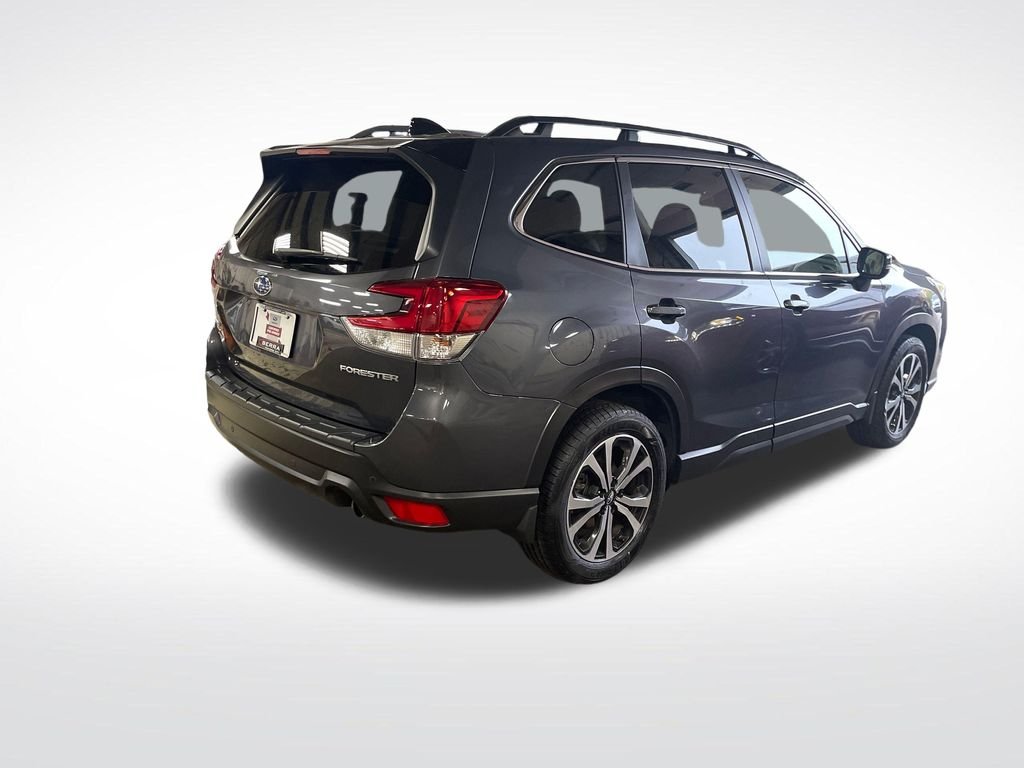 Used 2024 Gray Subaru Limited image 6