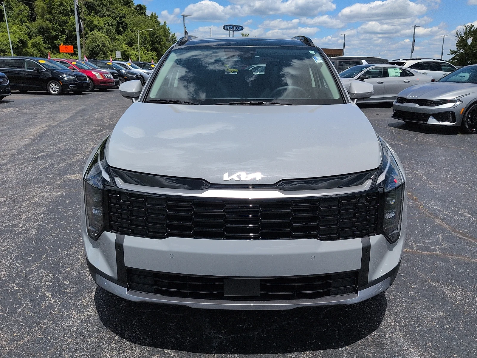 New 2026 Gray Kia EX image 3