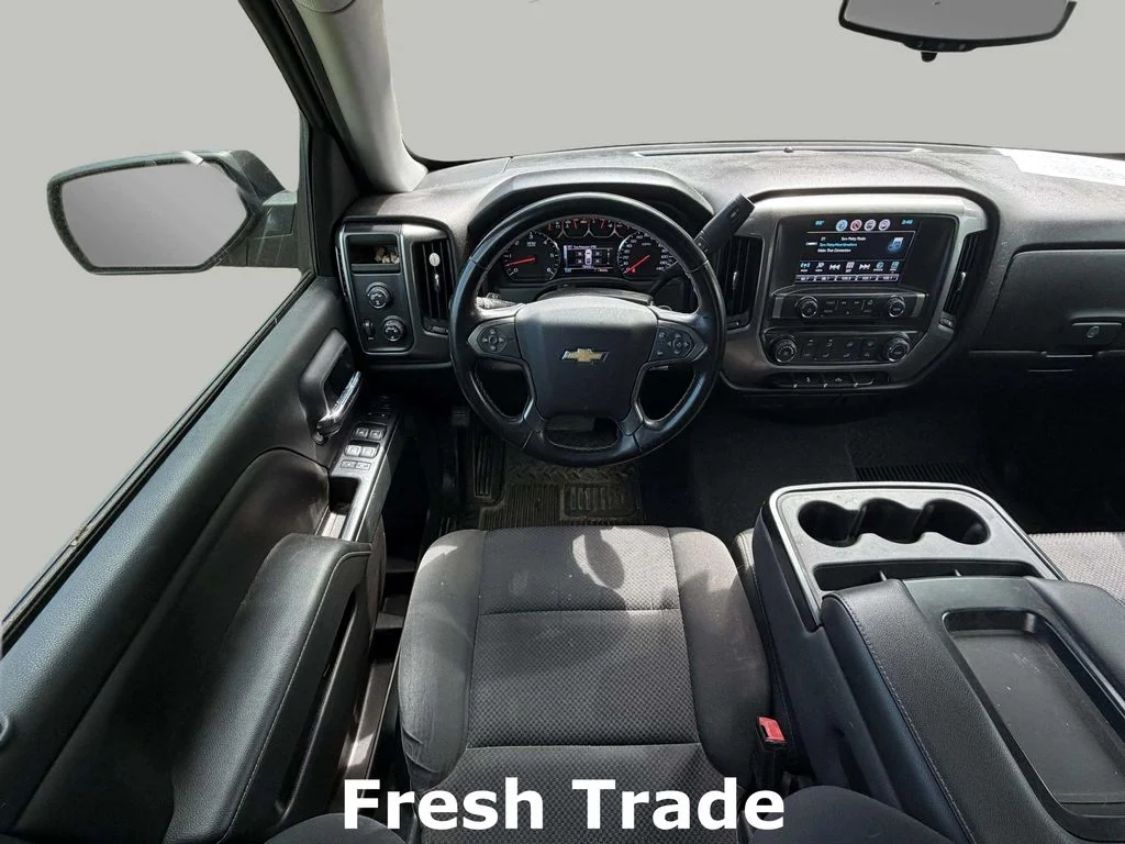 Used 2019 Black Chevrolet LT image 9