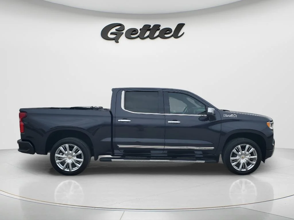 Used 2024 Dark Ash Metallic Chevrolet High Country image 3