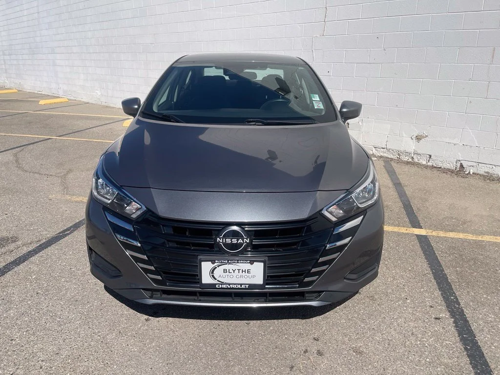 2023 Nissan Versa Sedan SV - Photo 2